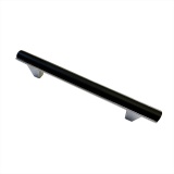 Ручка-скоба L128 хром+черный (черная вставка, RS153 Black)